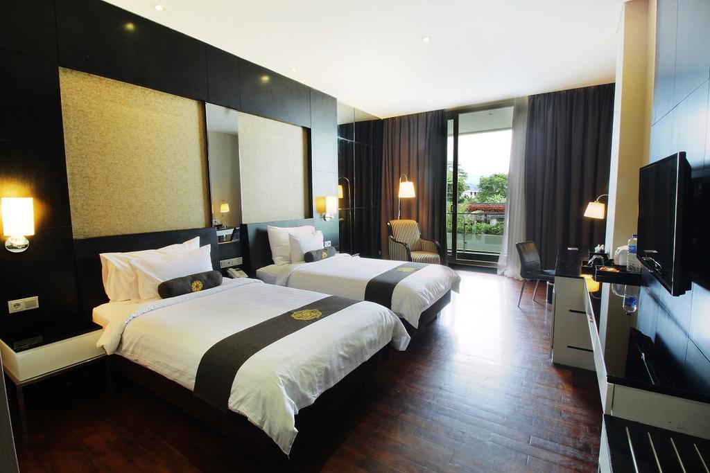 Java Heritage Hotel Purwokerto Eksteriør bilde
